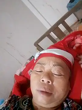 VangLe73 online show from 9, 10, 2025