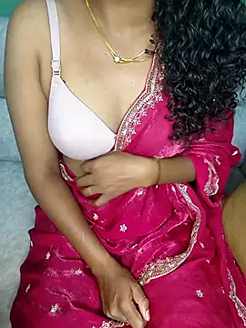 Snapshot of Tamilpallavi chatting on 11, 10, 2025 Tamilpallavi online show from 11, 10, 2025