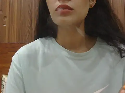 Snapshot of Tanvi_Angel chatting on 5, 7, 2026 Tanvi Angel online show from 5, 7, 2026