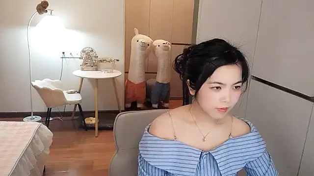 XiaoAnQi online show from 10, 11, 2025