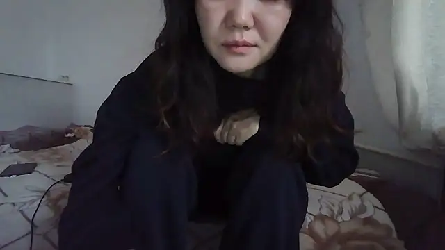 sakuradelreina online show from 4, 3, 2026