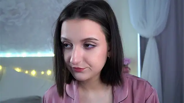 FalineBeacher online show from 11, 4, 2026