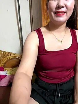 Snapshot of Moan_Mary chatting on 11, 10, 2025 Moan Mary online show from 11, 10, 2025