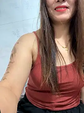 Snapshot of Moan_Mary chatting on 24, 10, 2025 Moan Mary online show from 24, 10, 2025