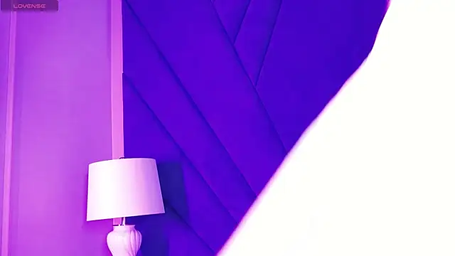 Evelisse online show from 22, 9, 2025