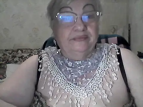 Snapshot of NatalieNorth chatting on 7, 11, 2025 NatalieNorth online show from 7, 11, 2025