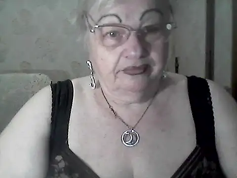 Snapshot of NatalieNorth chatting on 17, 12, 2025 NatalieNorth online show from 17, 12, 2025