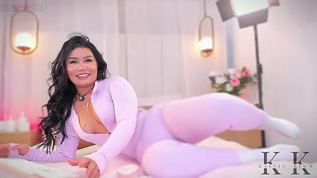 kassia kim online show from 9, 3, 2026