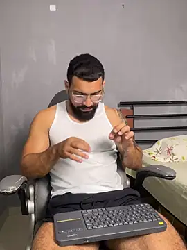 vincentjaxon online show from 9, 4, 2026