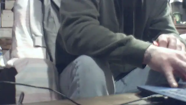 Luv2SuckBWC92 online show from 12, 1, 2026