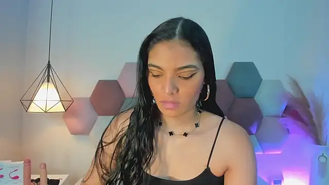 LunaAspen  online show from 3, 10, 2025