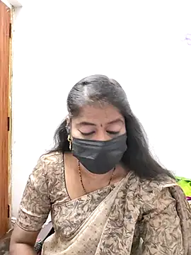 Snapshot of tamil_Sigappu_Roja chatting on 4, 11, 2025 tamil Sigappu Roja online show from 4, 11, 2025