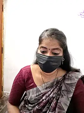 Snapshot of tamil_Sigappu_Roja chatting on 11, 11, 2025 tamil Sigappu Roja online show from 11, 11, 2025