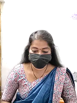 tamil Sigappu Roja online show from 10, 3, 2026