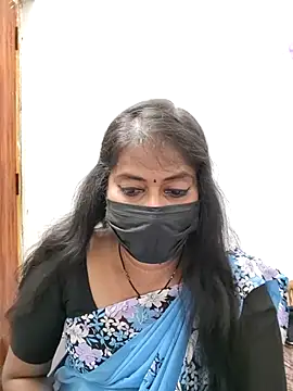 Snapshot of tamil_Sigappu_Roja chatting on 29, 6, 2026 tamil Sigappu Roja online show from 29, 6, 2026
