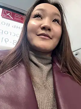 Snapshot of KissMeEva chatting on 1, 10, 2025 KissMeEva online show from 1, 10, 2025