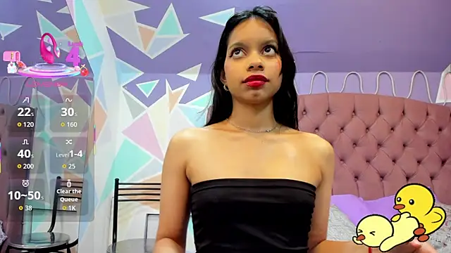 CloeyGraweing online show from 12, 9, 2025