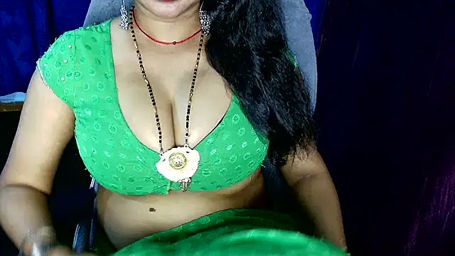 QUEEN SAKHI- online show from 3, 6, 2026