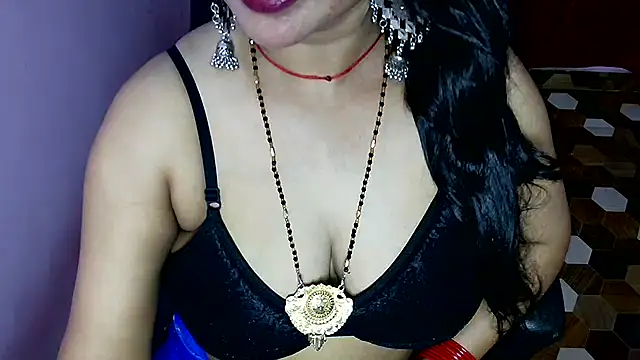 QUEEN SAKHI- online show from 4, 6, 2026