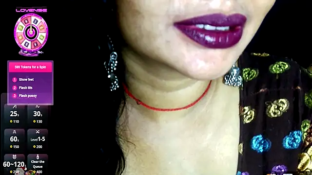 Snapshot of QUEEN_SAKHI- chatting on 15, 7, 2026 QUEEN SAKHI- online show from 15, 7, 2026