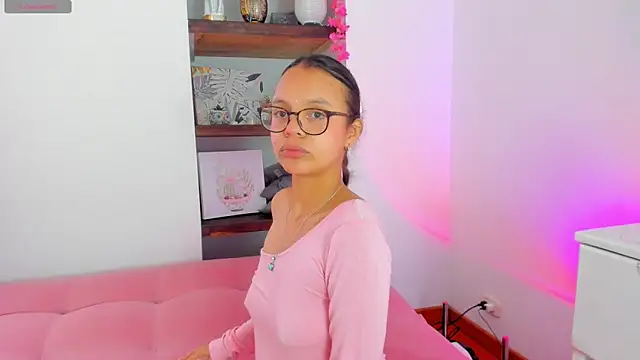 Snapshot of backdoorgalore4you chatting on 20, 11, 2025 backdoorgalore4you online show from 20, 11, 2025