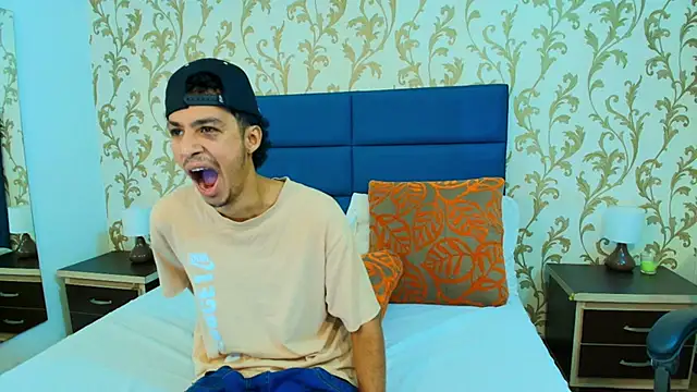 Snapshot of Marcus_Jeron chatting on 28, 10, 2025 Marcus Jeron online show from 28, 10, 2025