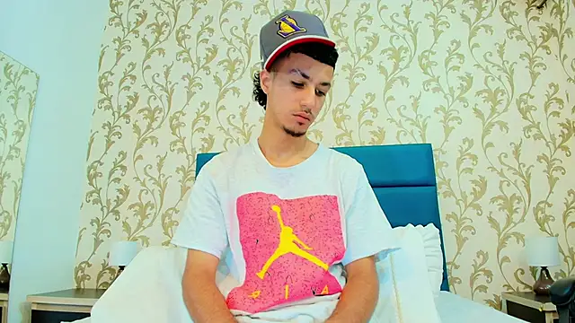 Snapshot of Marcus_Jeron chatting on 28, 11, 2025 Marcus Jeron online show from 28, 11, 2025