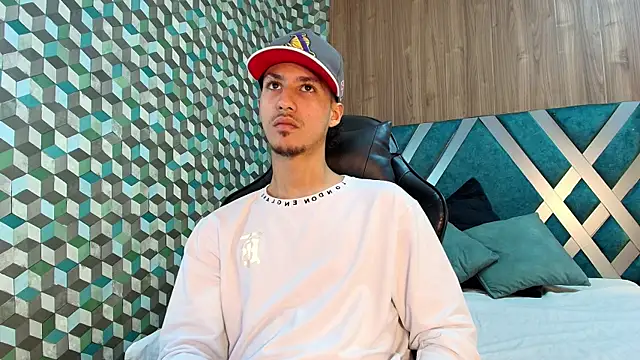 Snapshot of Marcus_Jeron chatting on 29, 11, 2025 Marcus Jeron online show from 29, 11, 2025