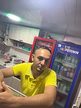 Snapshot of Alejand276765 chatting on 13, 10, 2025 Alejand276765 online show from 13, 10, 2025