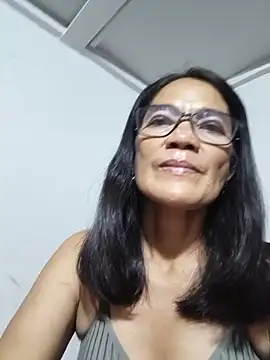 ImYourWoman 55 online show from 4, 7, 2026