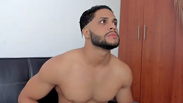 Pier Simons online show from 23, 11, 2025