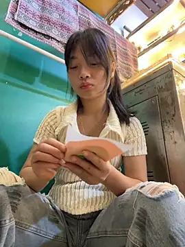 Snapshot of Phayphay77 chatting on 19, 9, 2025 Phayphay77 online show from 19, 9, 2025