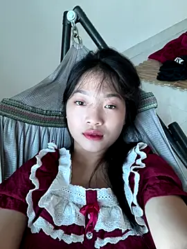 Snapshot of Phayphay77 chatting on 12, 10, 2025 Phayphay77 online show from 12, 10, 2025