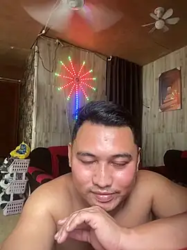 Snapshot of BicuriousExploer chatting on 9, 11, 2025 BicuriousExploer online show from 9, 11, 2025