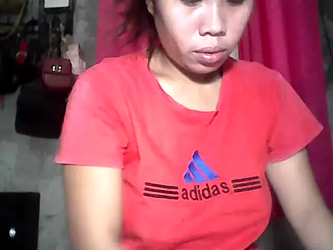 Snapshot of HotAndrea69 chatting on 4, 12, 2025 HotAndrea69 online show from 4, 12, 2025