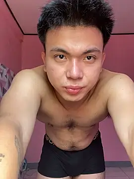 Snapshot of JerichoGutierez chatting on 7, 7, 2026 JerichoGutierez online show from 7, 7, 2026