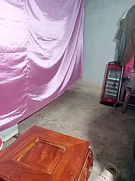 candy sexxy01 online show from 14, 1, 2026