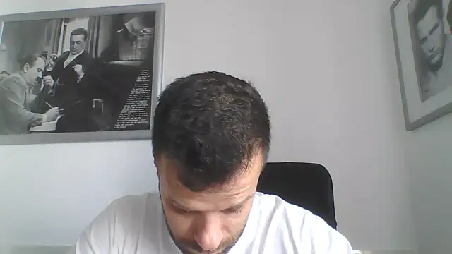 Snapshot of FROCETTO93 chatting on 25, 5, 2026 FROCETTO93 online show from 25, 5, 2026