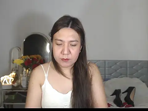 stellahugeX online show from 5, 11, 2025