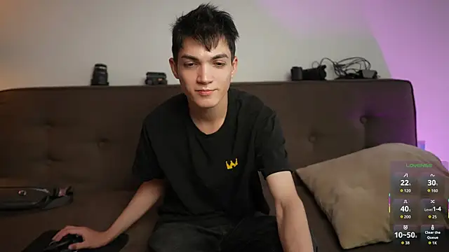 MattyandAiden online show from 7, 4, 2026