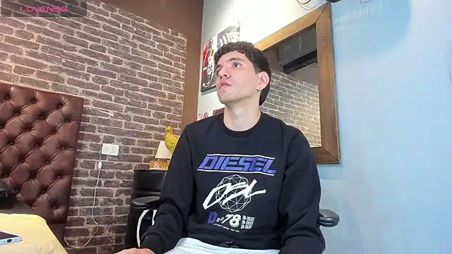 Matteo12  online show from 23, 10, 2025