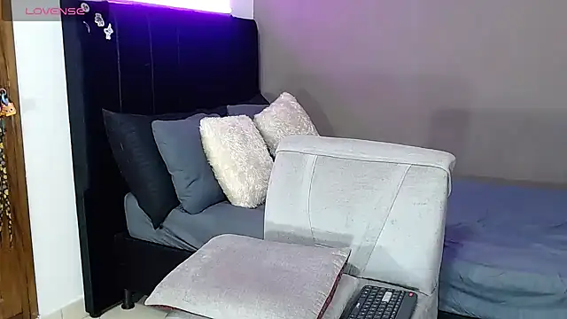 Matteo12  online show from 9, 4, 2026