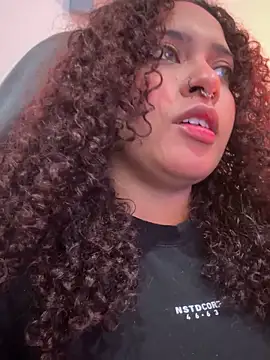 Snapshot of Kass_1 chatting on 26, 11, 2025 Kass 1 online show from 26, 11, 2025