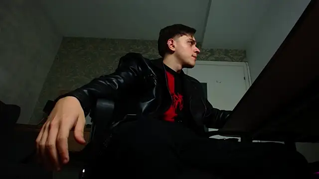 Snapshot of FelixStarkk chatting on 2, 11, 2025 FelixStarkk online show from 2, 11, 2025