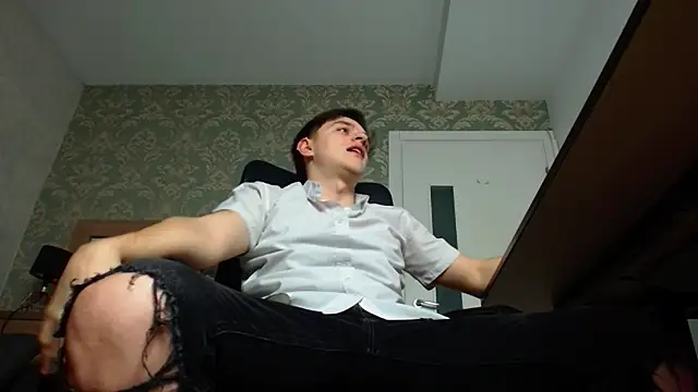 Snapshot of FelixStarkk chatting on 9, 11, 2025 FelixStarkk online show from 9, 11, 2025