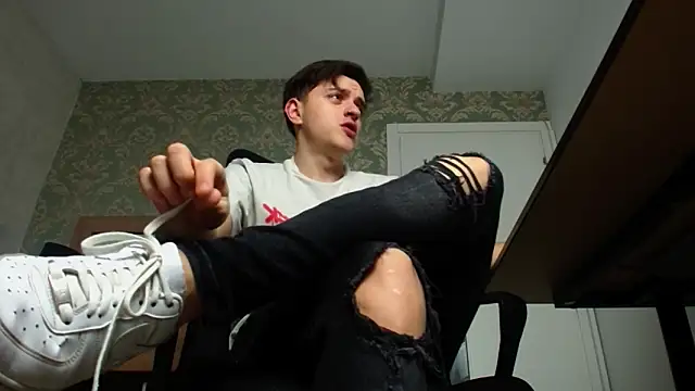 Snapshot of FelixStarkk chatting on 14, 11, 2025 FelixStarkk online show from 14, 11, 2025