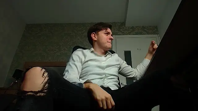 Snapshot of FelixStarkk chatting on 22, 11, 2025 FelixStarkk online show from 22, 11, 2025