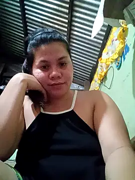 Snapshot of phoenix_1994 chatting on 15, 12, 2025 phoenix 1994 online show from 15, 12, 2025