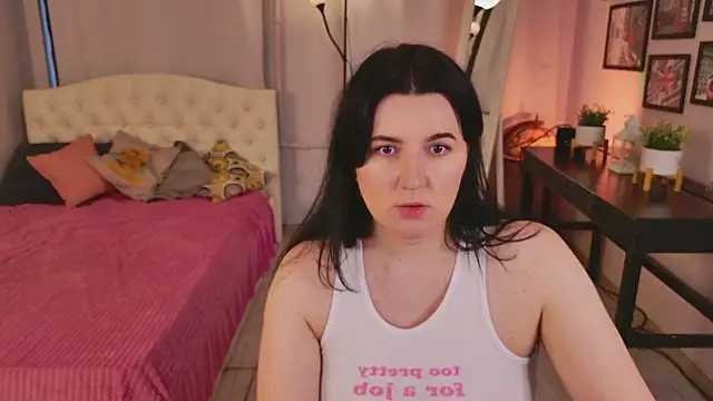 love me  tonight  online show from 13, 11, 2025