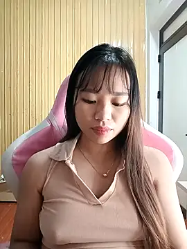 Snapshot of Na_na90 chatting on 21, 10, 2025 Na na90 online show from 21, 10, 2025